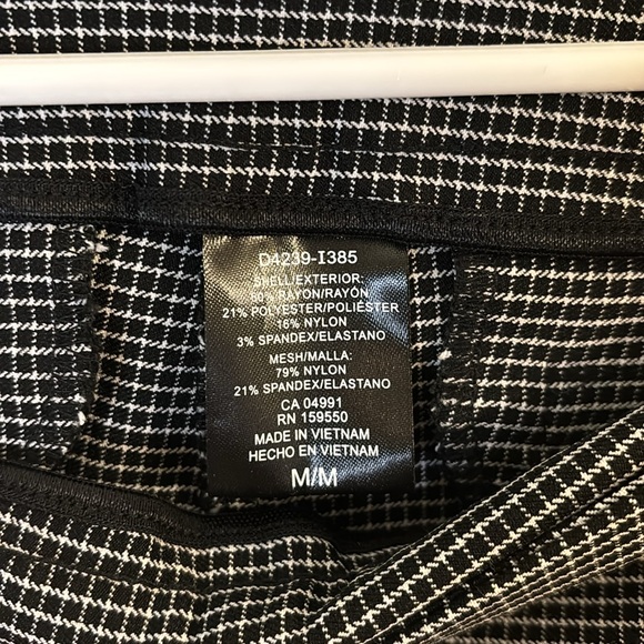 HILARY RADLEY - Picture 5 of 6